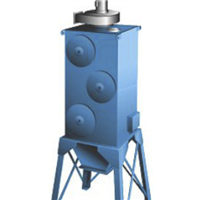 Self-cleaning Dust Collector